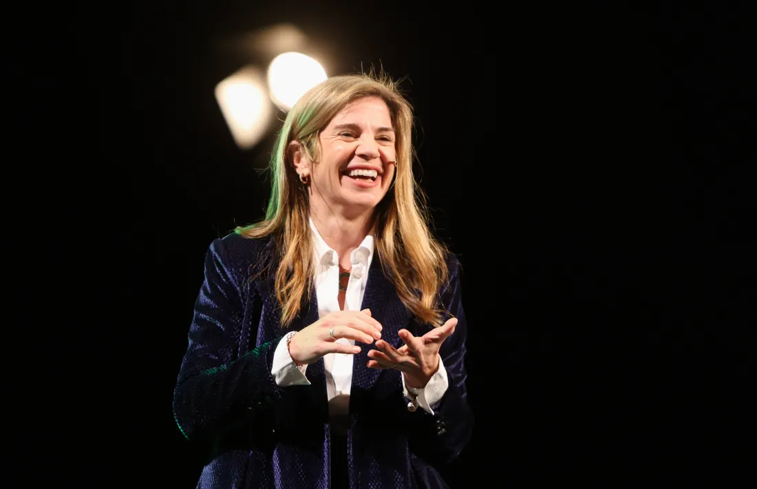 La doctora Marian Rojas en un moment de la seva intervenció, aquest vespre.