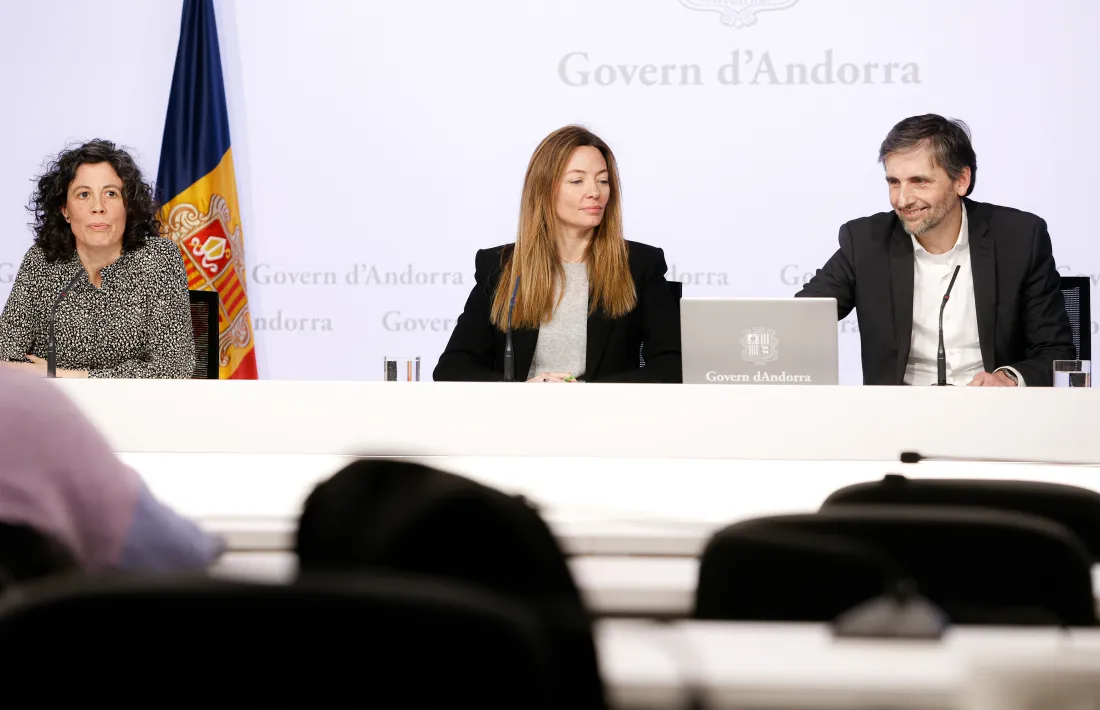 Garcia, Mas i Micó han presentat aquesta tarda l'enquesta nacional de salut.