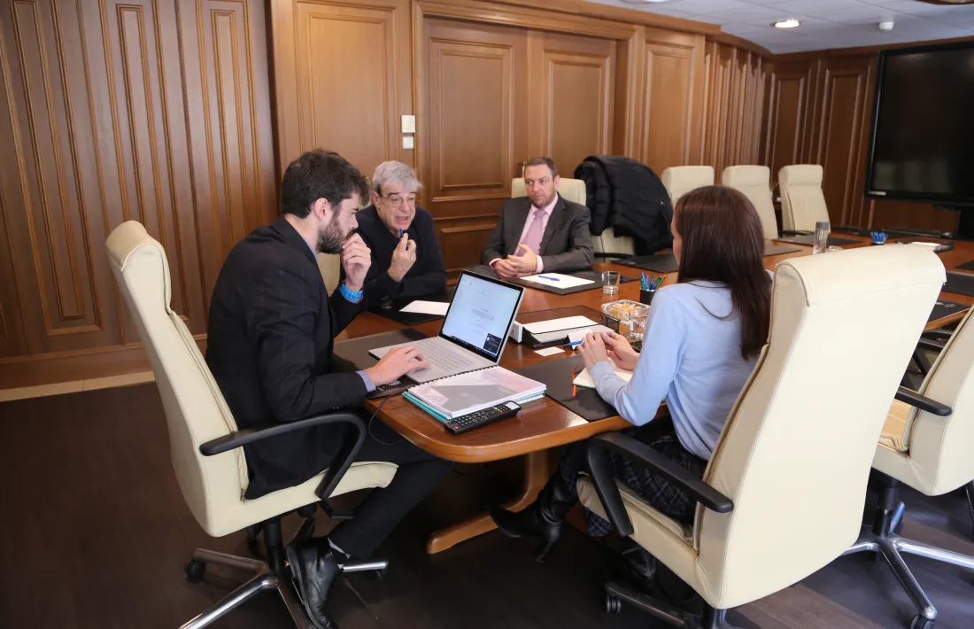 Un moment de la reunió.