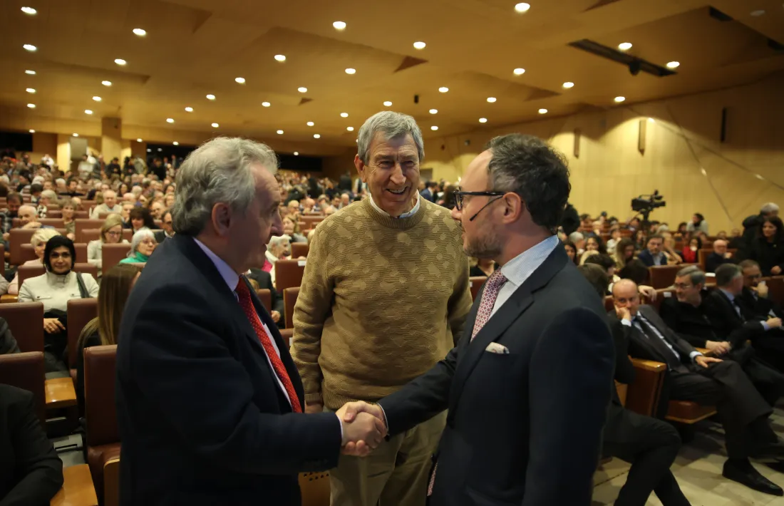 Bartumeu, Pintat i Espot a l'inici de l'acte.