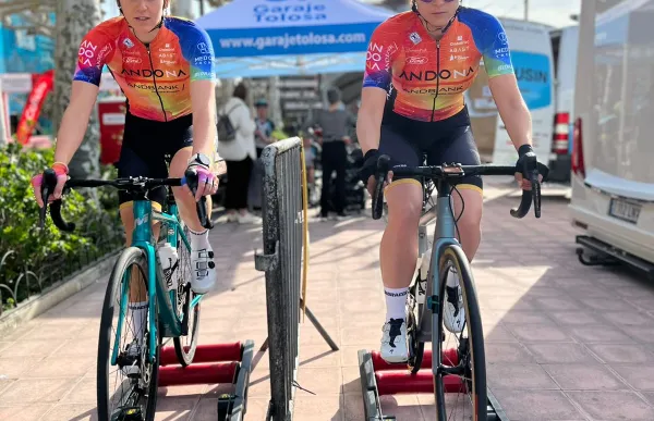 p._29_3_ciclistes_andona_a_beasain