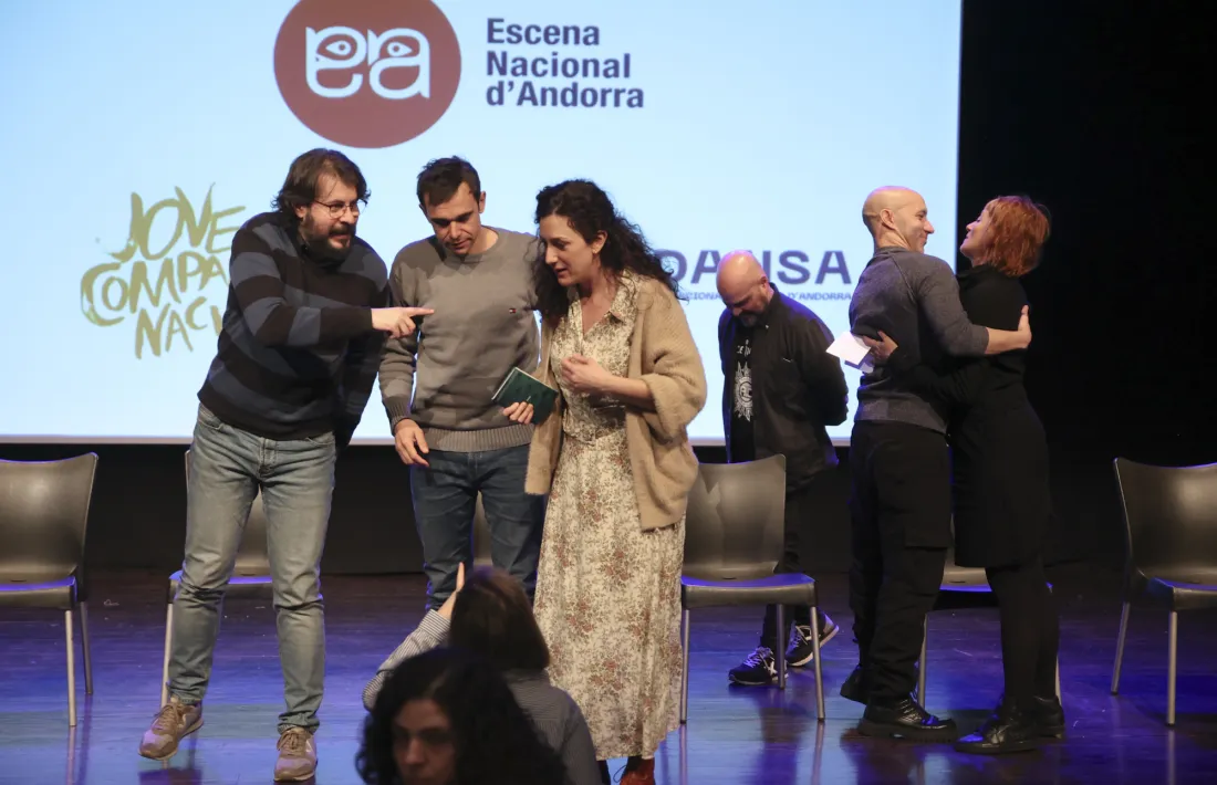 Casero, Pla, Robles, Hernández, Casal i Vega han explicat a Les Fontetes la reestructuració de l’Escena Nacional.