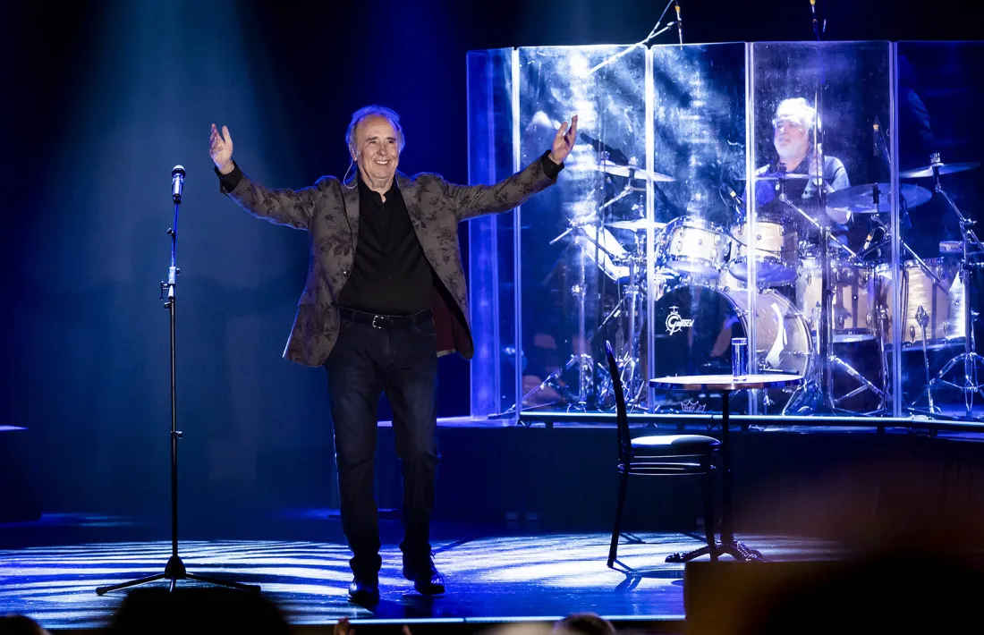 Serrat, al concert de comiat, el desembre del 2022 al Centre de Congressos.