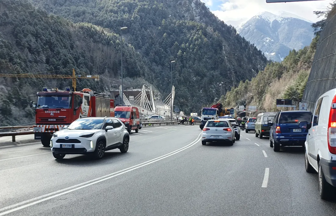 Retencions a la carretera general.