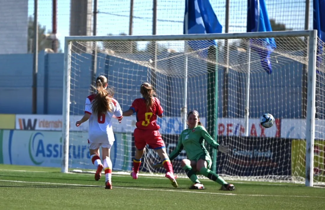 La sub-16 femenina va passar per sobre de Montenegro.