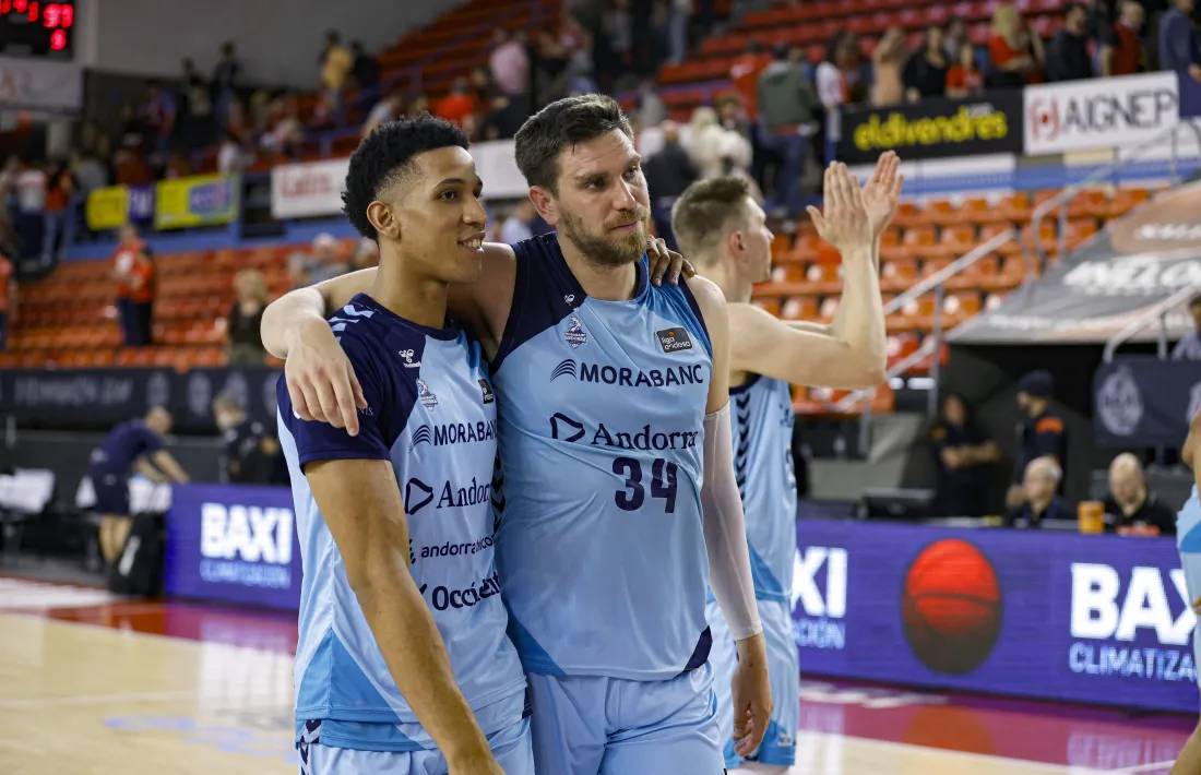 ‘Tyson’ Pérez, amb Maric.