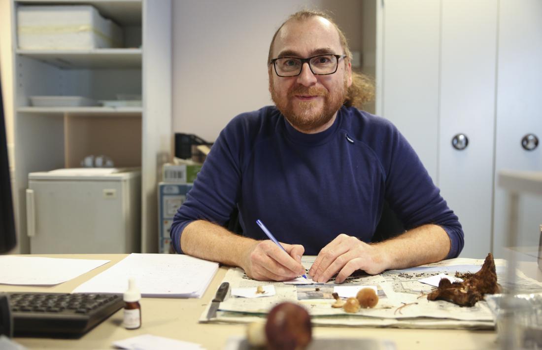 Manel Niell, micòleg del Cenma. 