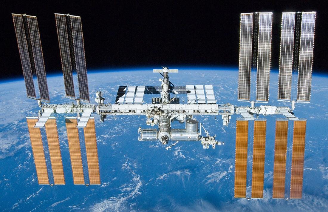 La ISS vista des del transbordador ‘Atlantis’ el 2010.