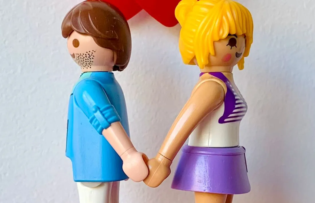 Has nascut en una generació en què et narren l’amor com una història de fades, prínceps i princeses destinats a ser feliços i menjar anissos?