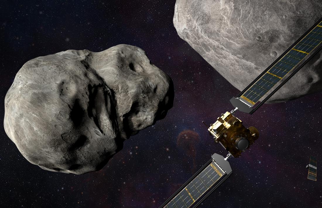 Recreació artística de la sonda DART acostant-se a l’asteroide Dimorphos.
