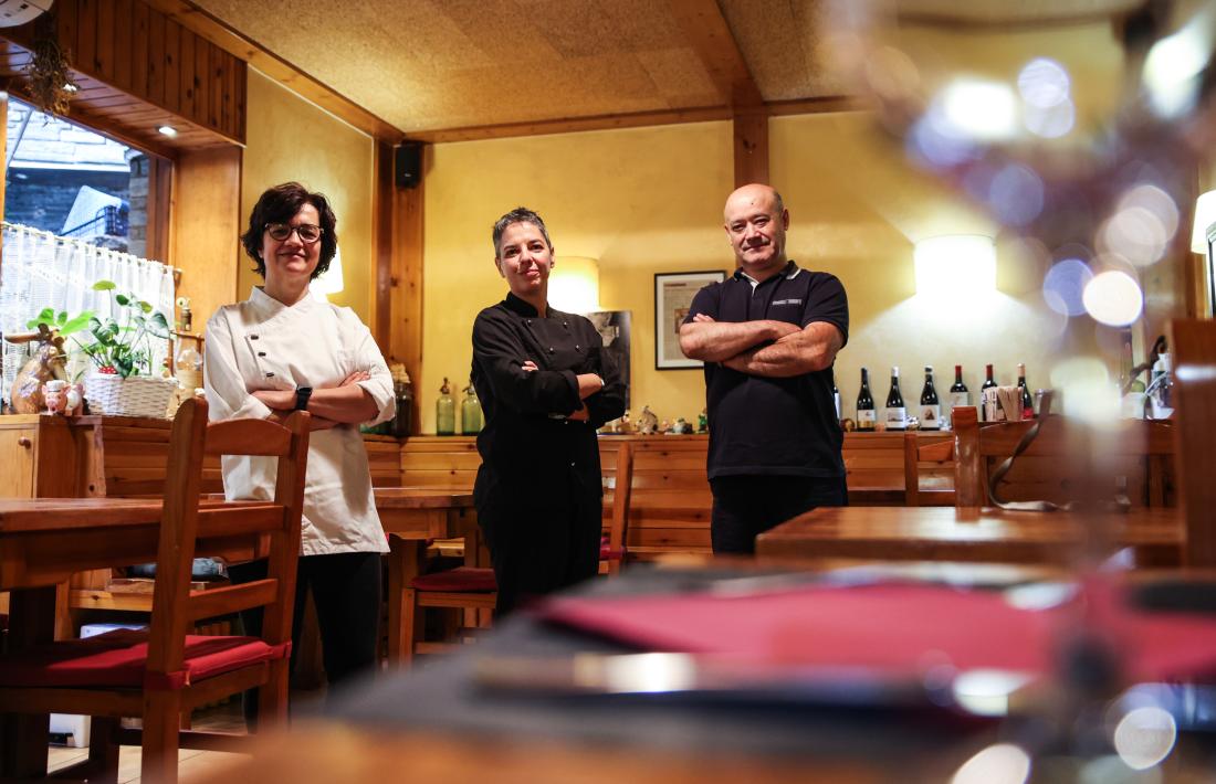 La Sofia, la Vanessa i el Joan, l’equip del Crostó