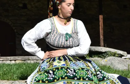 p._30_ana_sofia_tall