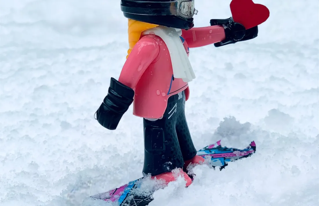 Què passa quan intentes connectar amb el teu interior i no hi trobes res? I quan no saps el que sents? Diem llavors que apareix el bloqueig emocional.