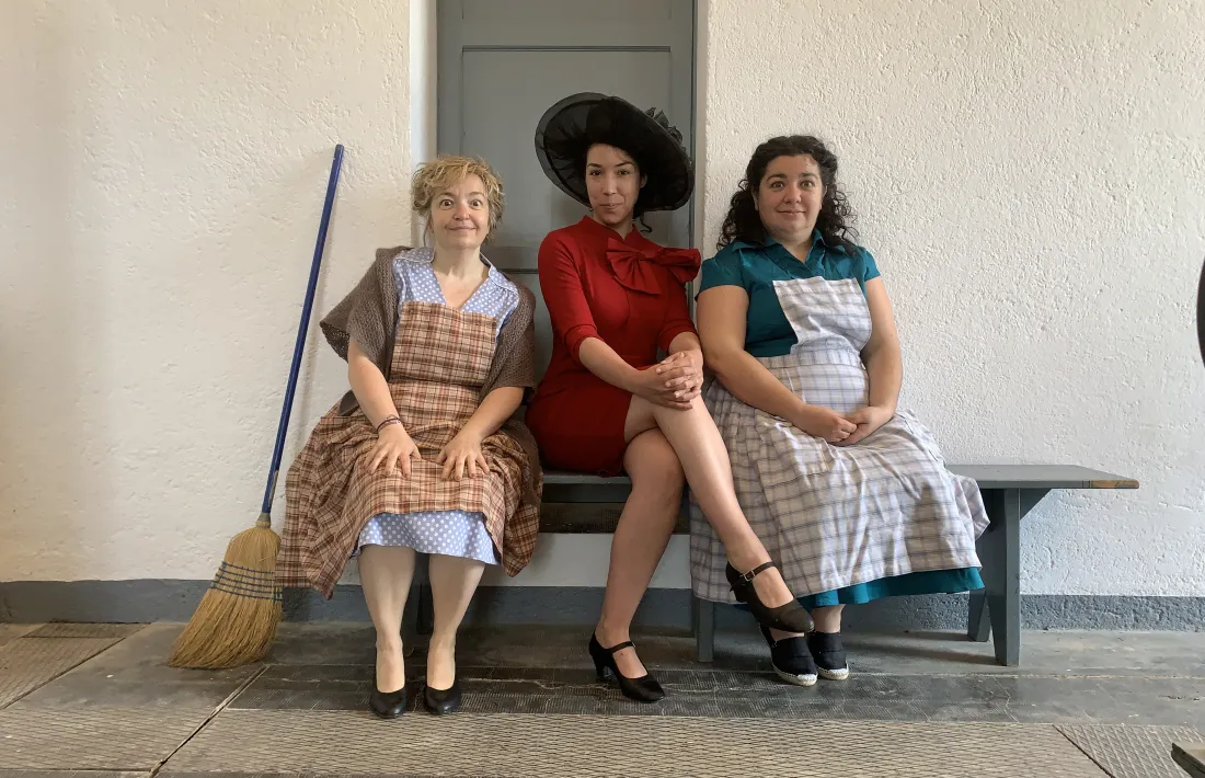 ‘Les Il·luminades’, d’esquerra a dreta: Anna Mangot, Cristina Pericas i Iris Orriols.