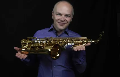 p._14_saxo_1