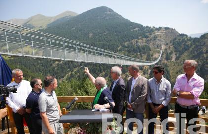 inauguracio_-_pont_tibeta_-_facu_santana11