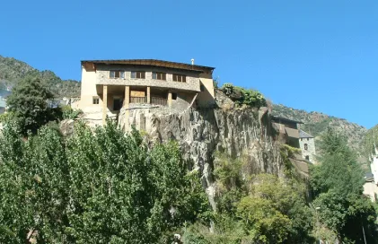 323-andorra-la-vella-hotel-mirador