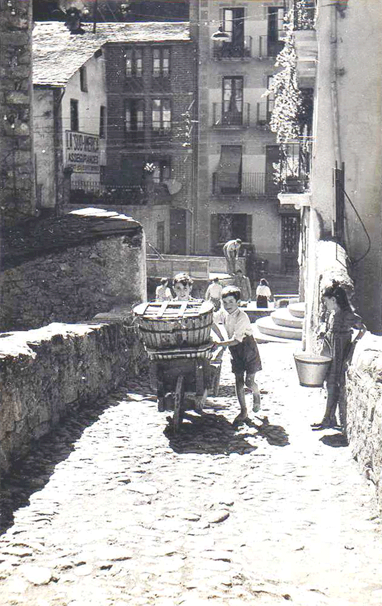 388-escaldes-cuyas-banyos-pont-engordany