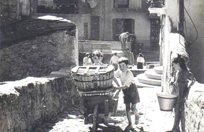 388-escaldes-cuyas-banyos-pont-engordany