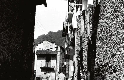 495-escaldes-escaldes-placa-creu-blanca-engordany-lengemann-fl_0056