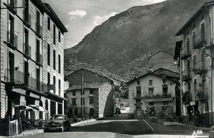 594-encamp-439