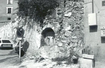 634-escaldes-placa-creu-blanca-198