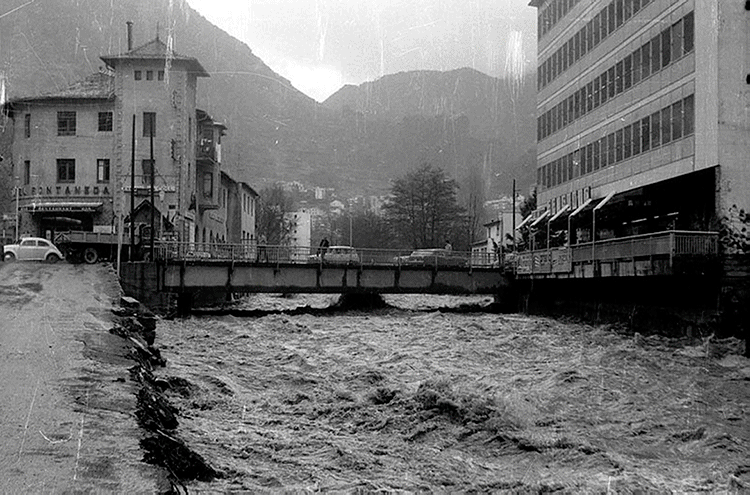 1056-andorra-rotonda-fp_18326.t56dea389.m800