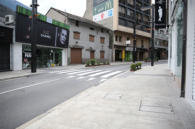 1098-av.-meritxell-compras-dic19