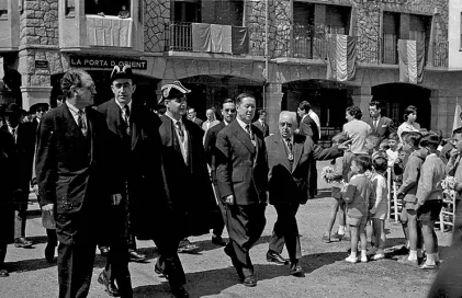 1112-andorra-pl-arcades-creo-fp_11109.t56616ad9.m800