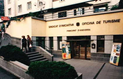 1457-sindicat_iniciativa_1996