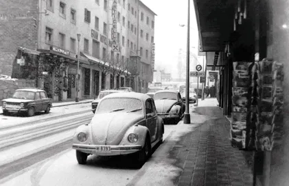 1470-avmeritxell-carlemany1968-al-fons-la-placa-de-braus