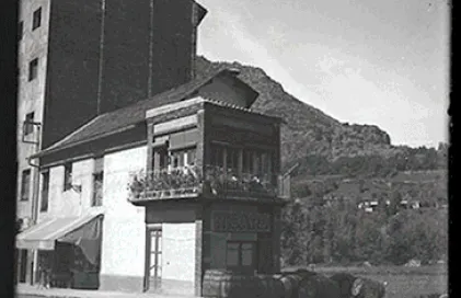 1528-ffp_0563.t5ff6e378