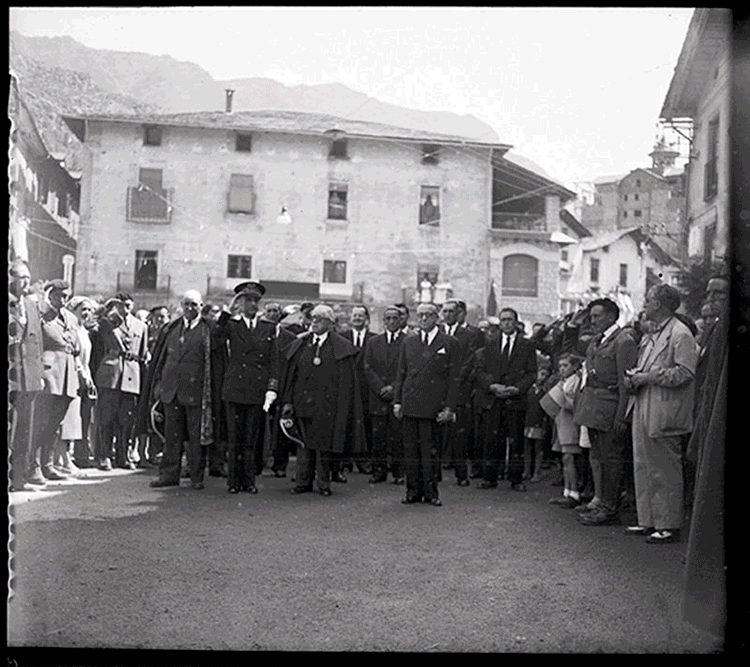 1566-ffp_0462.jpg.iieh_ka0muanaa