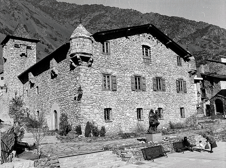 fp_17247-iiem9oa4muanaa