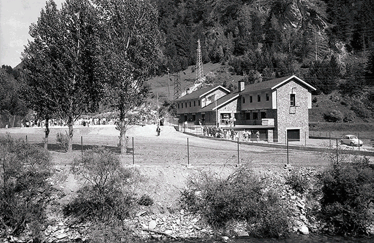 1918-fp_11831.jpg.iif8zj-5muanaa