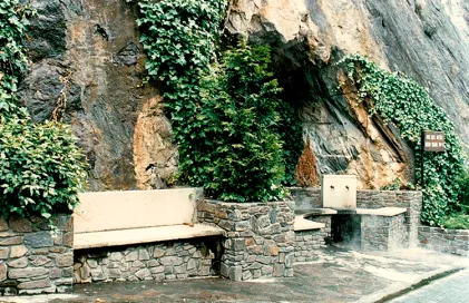 1953-arxiu-ee-font-del-metge-1987