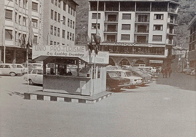 2058-pl-coprinceps-joan-b-martisella-