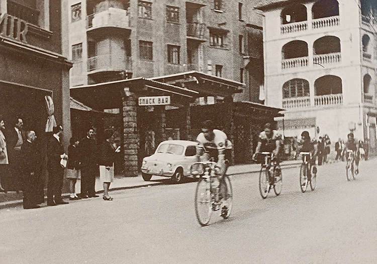 2069-av-carlemany-joan-b-martisella_0