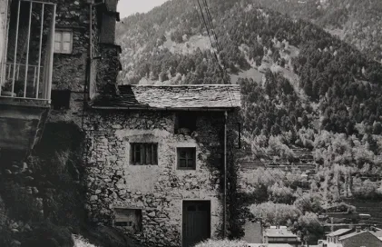 2098-ee-joan-b-martisella