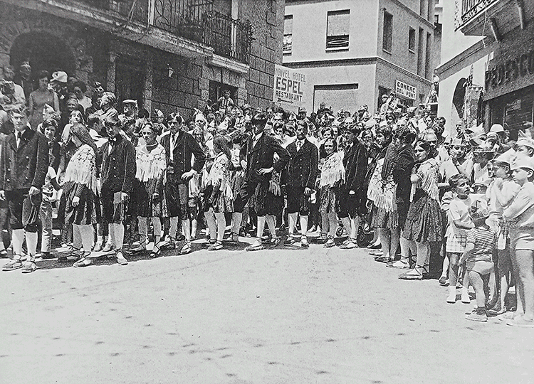 2043-pl-santa-ana-joan-burgues-martisella