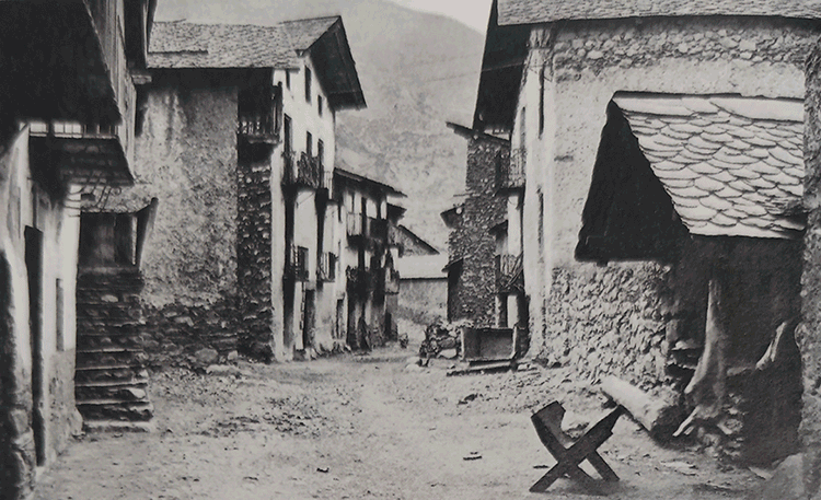 2088-encamp-evolucions-