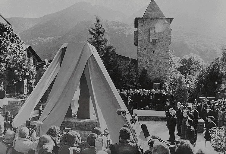 2168-casa-de-la-vall-joan-b-martisella