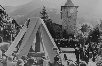 2168-casa-de-la-vall-joan-b-martisella