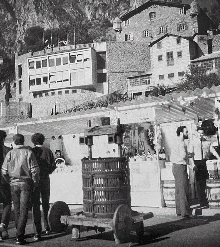 2214-casa-de-la-vall-joan-b-martisella