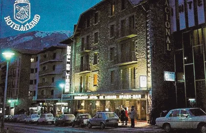 2399-hotel-isard