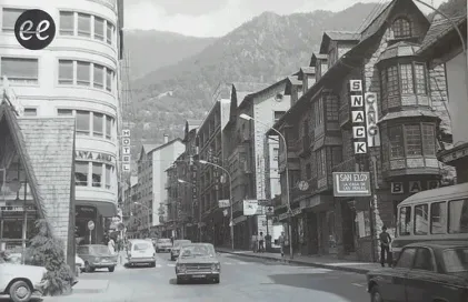 4092-av-carlemany-ee