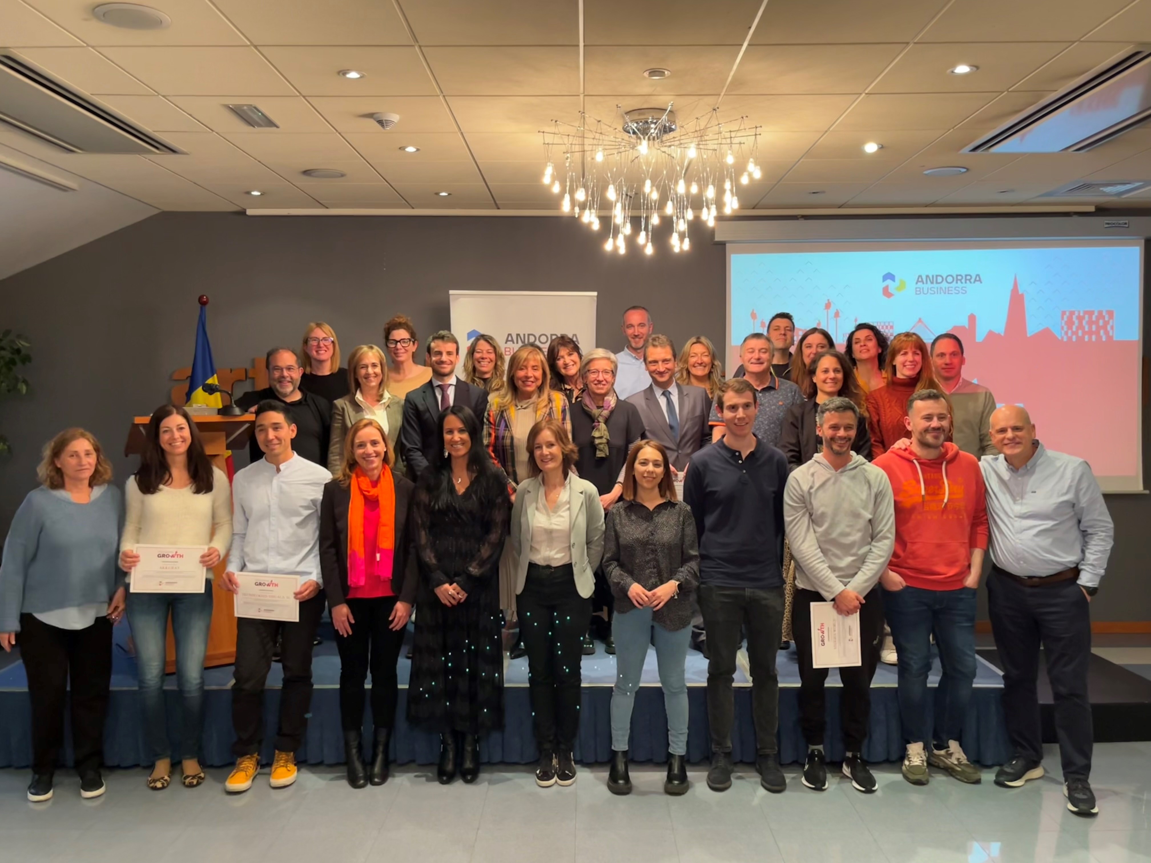 Participants i mentors quarta edició programa Growth Andorra Business