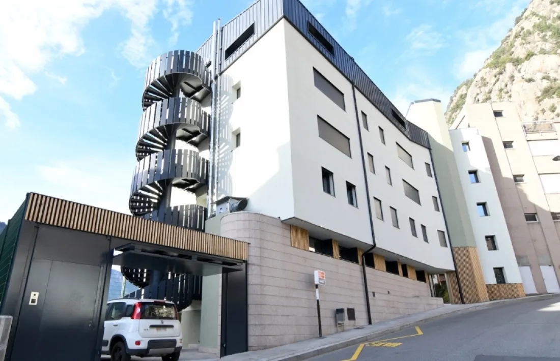 El centre residencia d'educació intensiva.