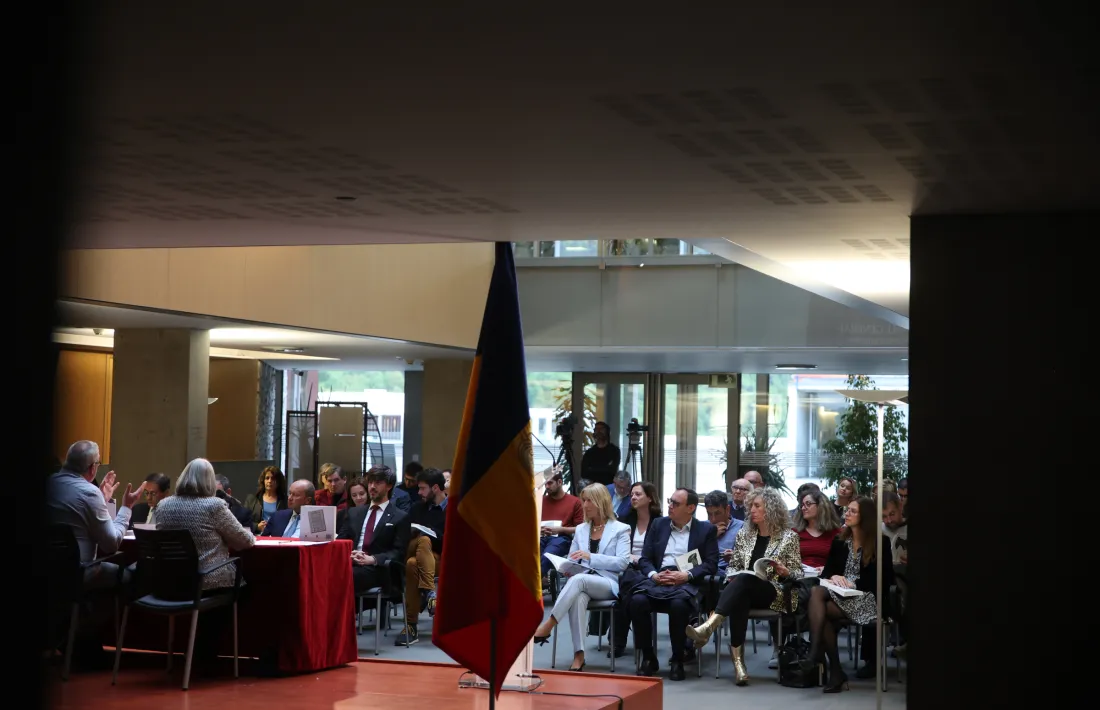 Un centenar llarg de persones han assistit a la presentació dels "Papers de recerca històrica"