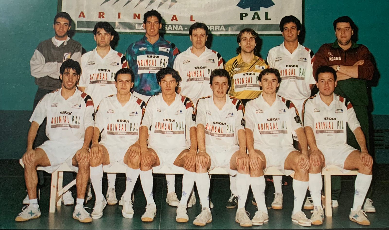 p. 28 primera foto arinsal pal la massana futbol sala foto cedida per carles riba